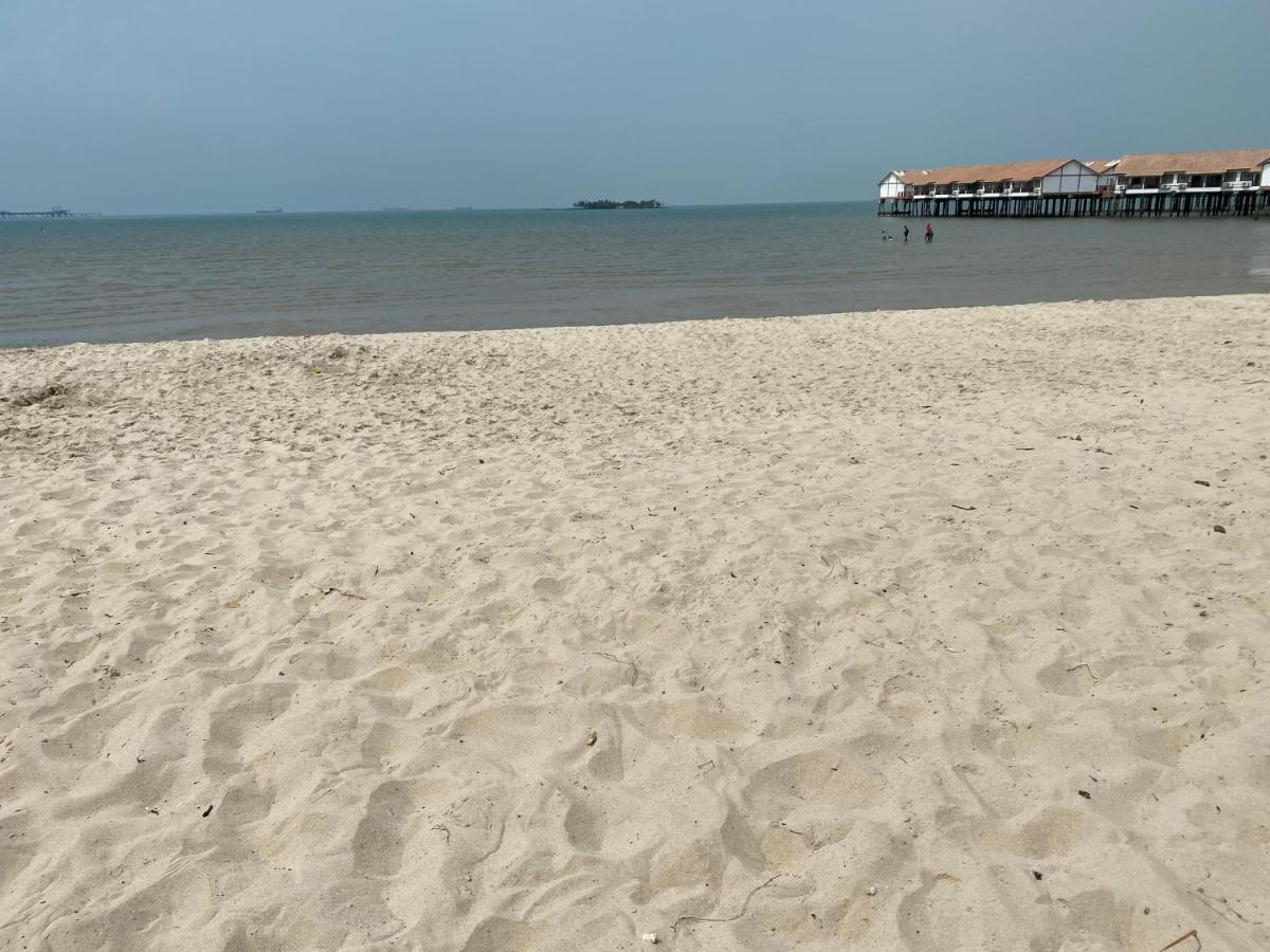 2 Bedroom Port Dickson Seaview Exterior photo